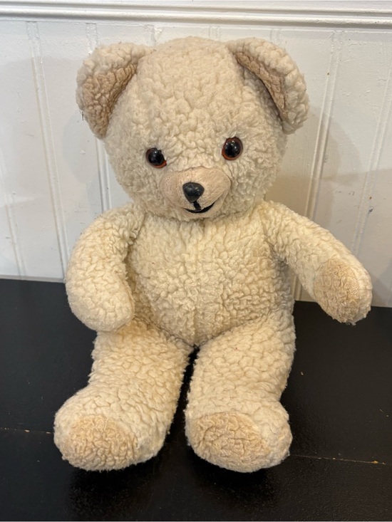 Little Snuggles Other - Vintage 1986 Russ Snuggle Fabric
Softener Teddy Bear Plush
